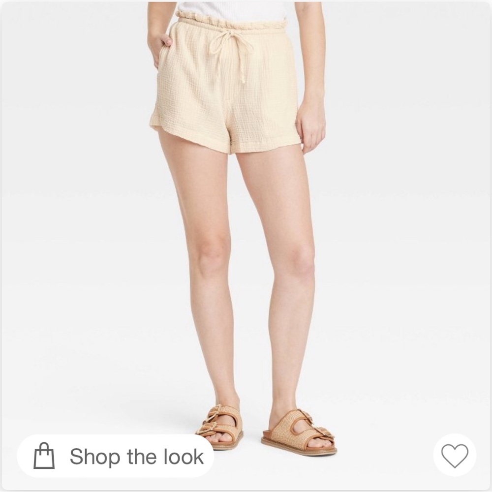 Universal Thread Cream High Waist Shorts